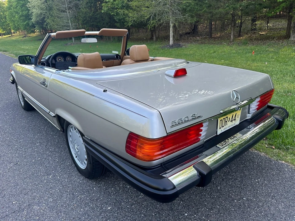 1987 Mercedes-Benz R107 SL-Class - Image 11 of 31