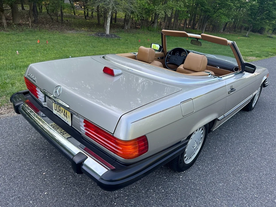 1987 Mercedes-Benz R107 SL-Class - Image 8 of 31