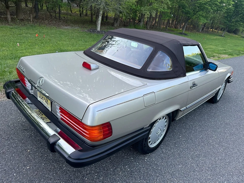 1987 Mercedes-Benz R107 SL-Class - Image 18 of 31