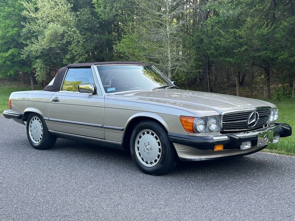 1987 Mercedes-Benz R107 SL-Class - Image 17 of 31