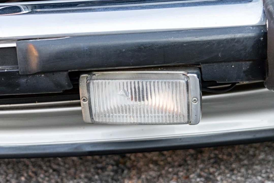 1987 Mercedes-Benz R107 SL-Class - Image 17 of 31