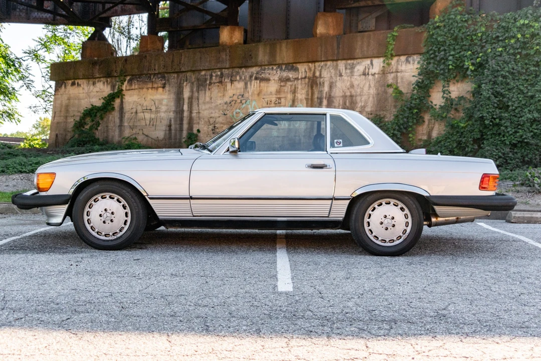 1987 Mercedes-Benz R107 SL-Class - Image 4 of 31