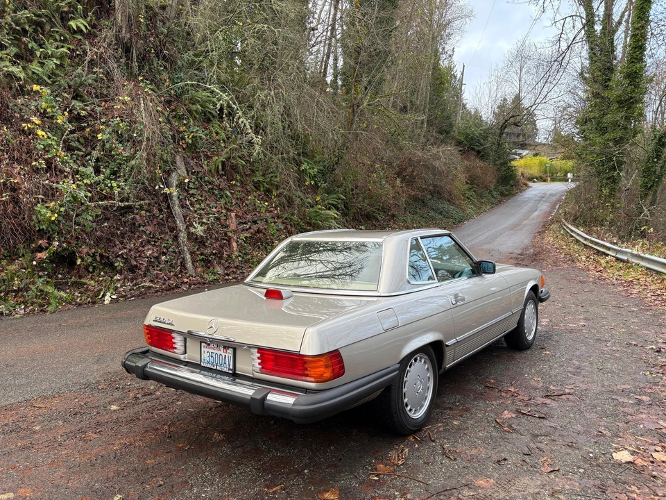 1987 Mercedes-Benz R107 SL-Class - Image 24 of 31