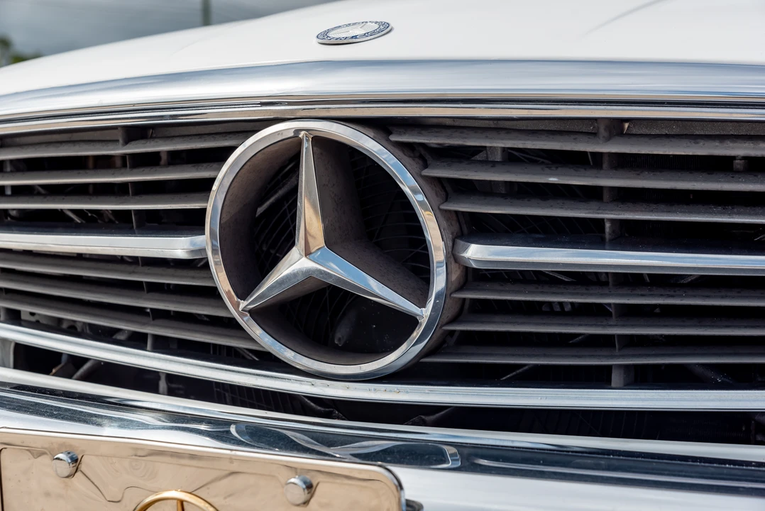 1987 Mercedes-Benz R107 SL-Class - Image 31 of 31