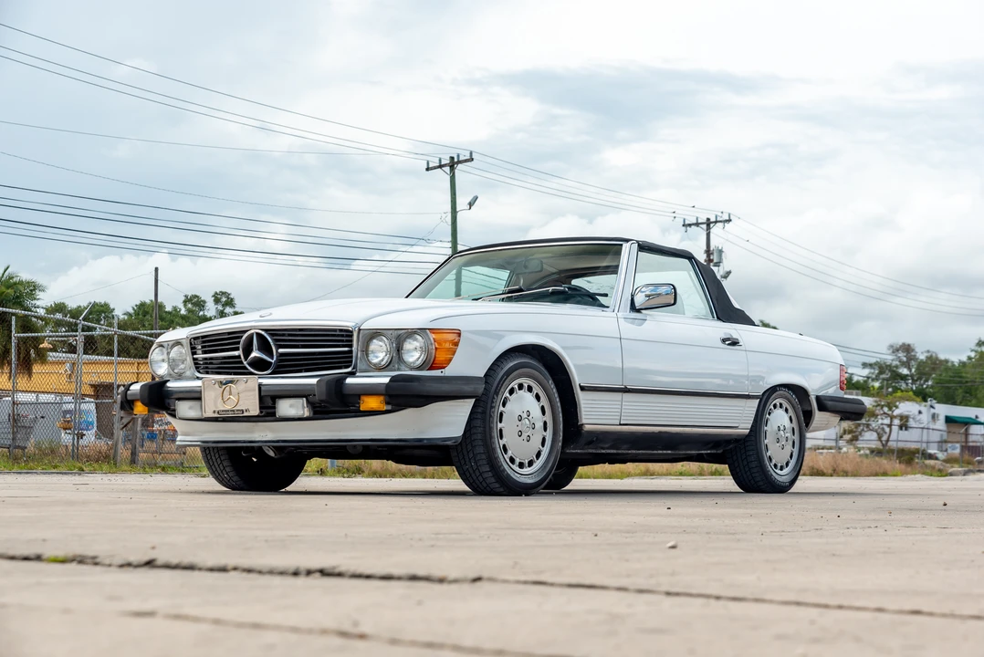 1987 Mercedes-Benz R107 SL-Class - Image 2 of 31