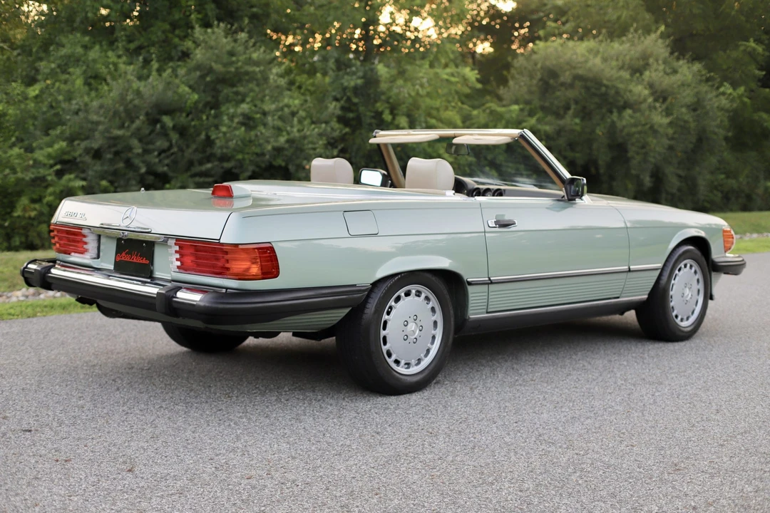 1987 Mercedes-Benz R107 SL-Class - Image 15 of 31