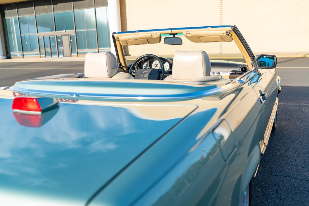1987 Mercedes-Benz R107 SL-Class - Image 24 of 31