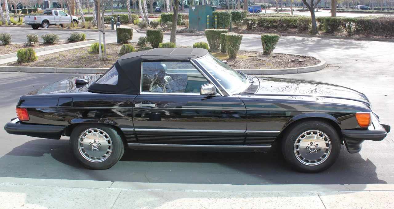 1987 Mercedes-Benz R107 SL-Class - Image 13 of 31