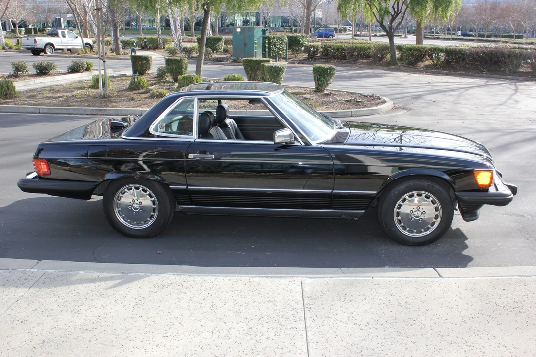 1987 Mercedes-Benz R107 SL-Class - Image 23 of 31