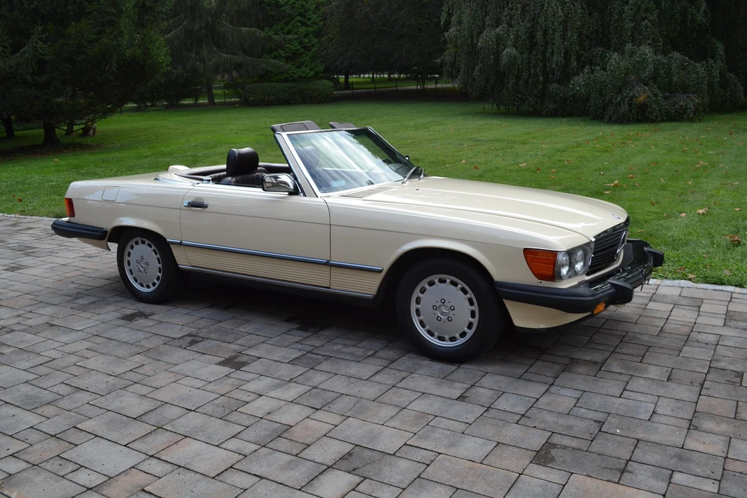 1987 Mercedes-Benz R107 SL-Class - Image 8 of 31