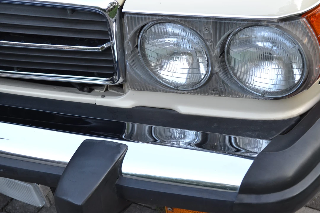 1987 Mercedes-Benz R107 SL-Class - Image 26 of 31