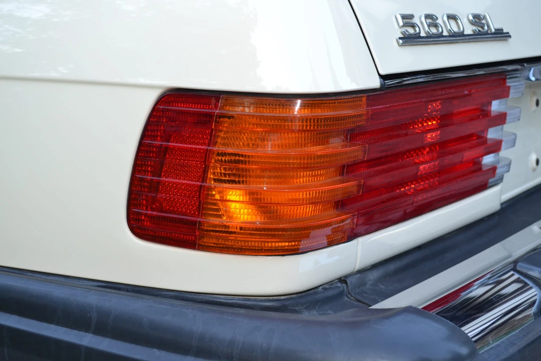 1987 Mercedes-Benz R107 SL-Class - Image 31 of 31