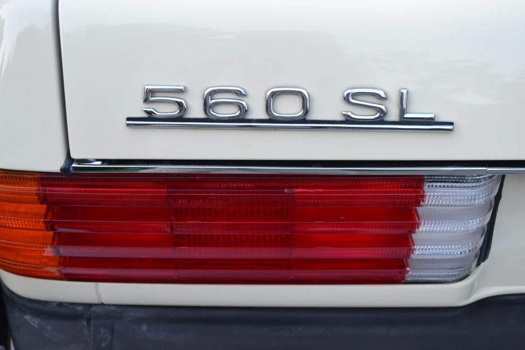 1987 Mercedes-Benz R107 SL-Class - Image 30 of 31