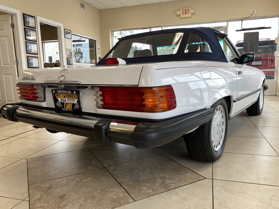 1987 Mercedes-Benz R107 SL-Class - Image 14 of 31