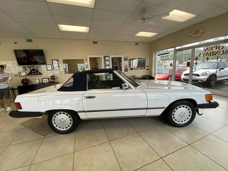 1987 Mercedes-Benz R107 SL-Class - Image 18 of 31
