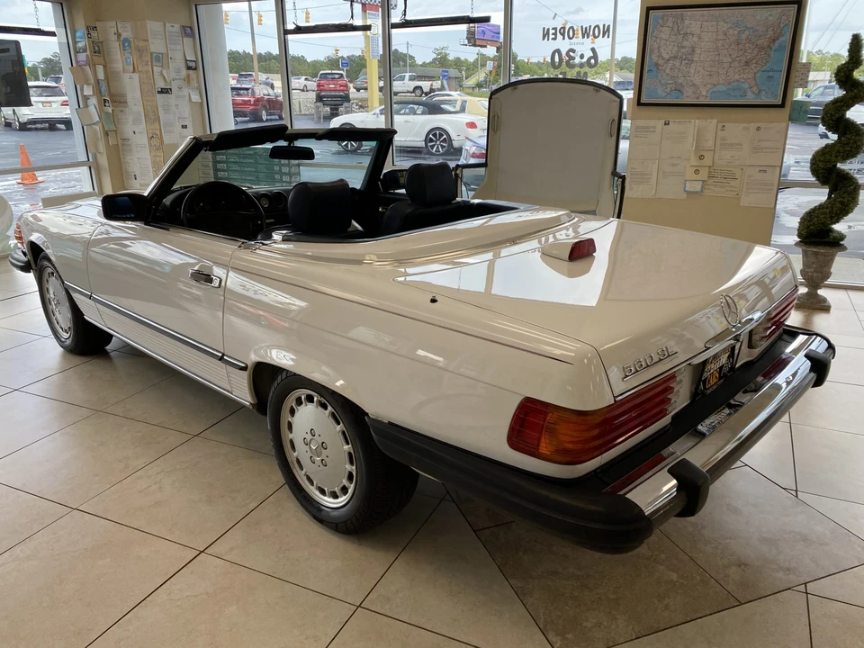 1987 Mercedes-Benz R107 SL-Class - Image 9 of 31