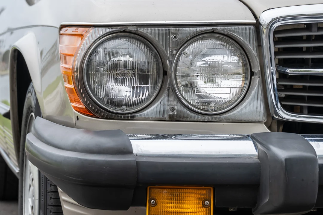 1987 Mercedes-Benz R107 SL-Class - Image 23 of 31