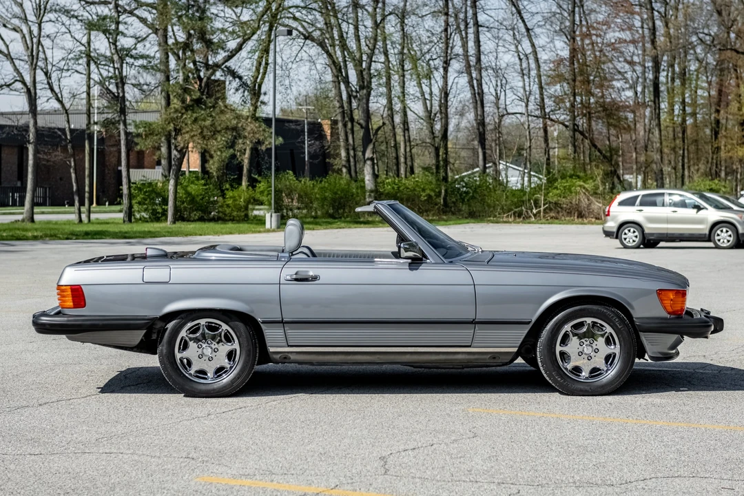 1987 Mercedes-Benz R107 SL-Class - Image 18 of 31