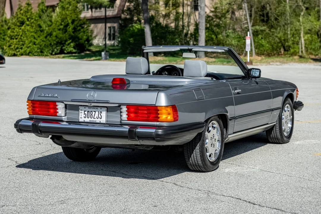 1987 Mercedes-Benz R107 SL-Class - Image 17 of 31