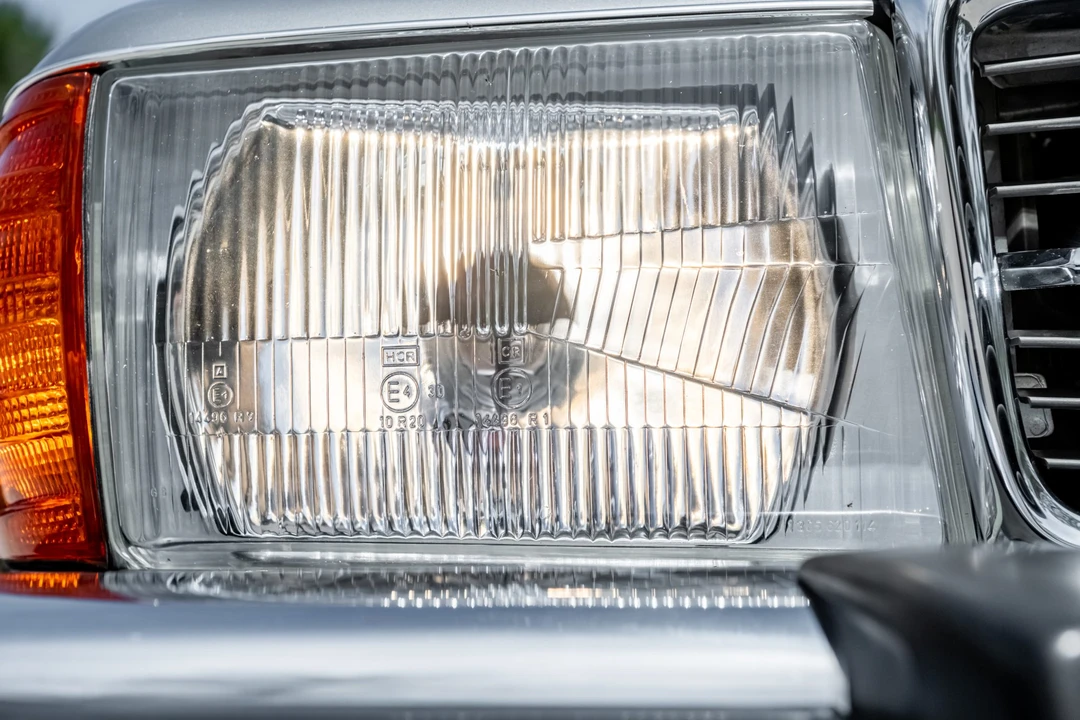 1987 Mercedes-Benz R107 SL-Class - Image 27 of 31