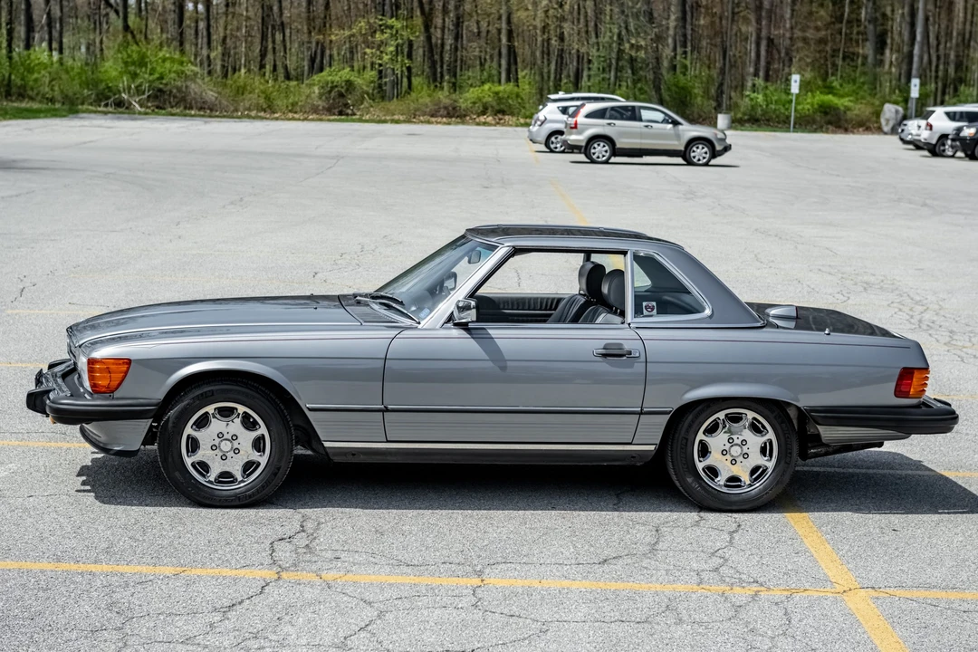 1987 Mercedes-Benz R107 SL-Class - Image 3 of 31