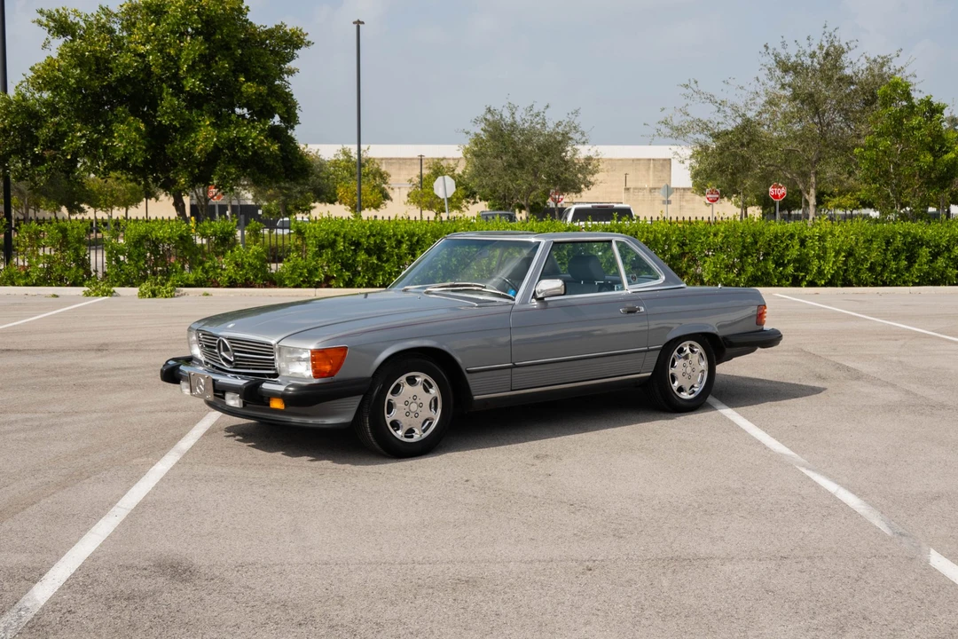 1987 Mercedes-Benz R107 SL-Class - Image 17 of 31