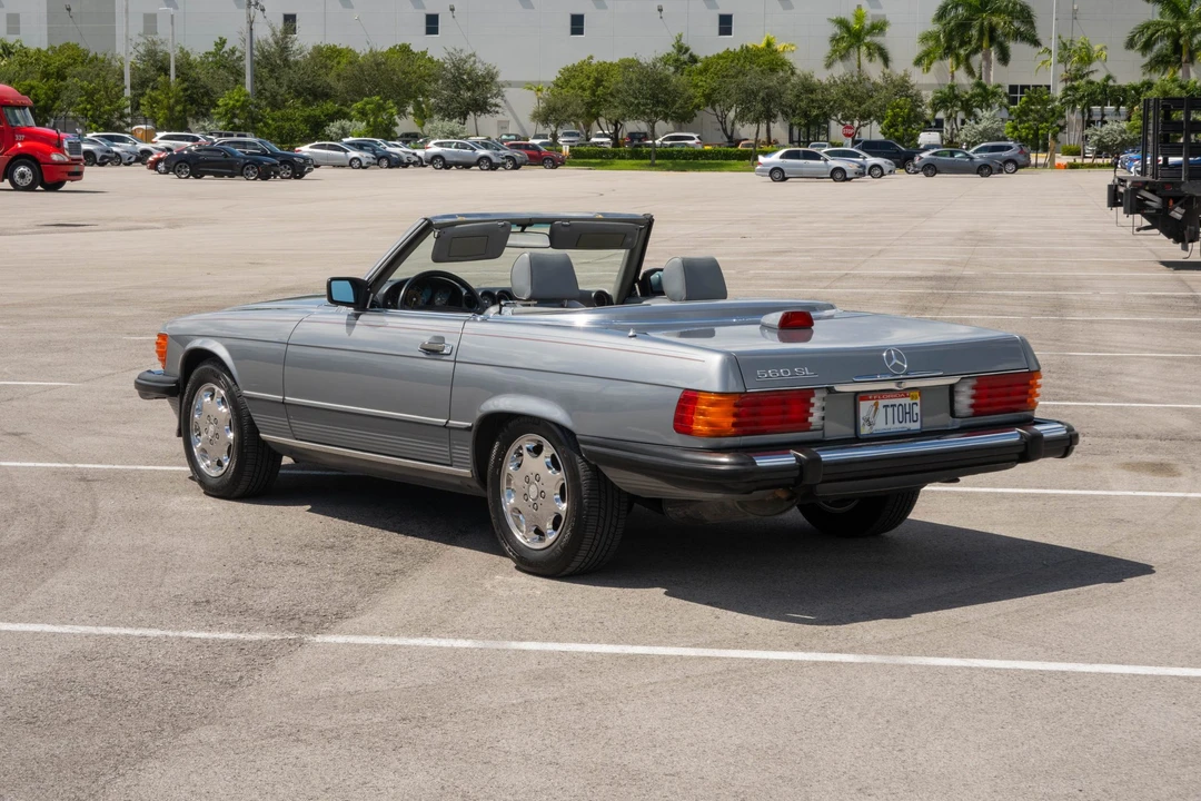 1987 Mercedes-Benz R107 SL-Class - Image 7 of 31