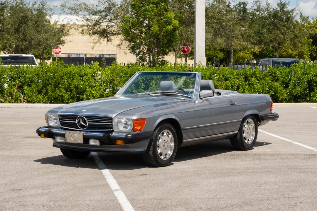 1987 Mercedes-Benz R107 SL-Class - Image 2 of 31