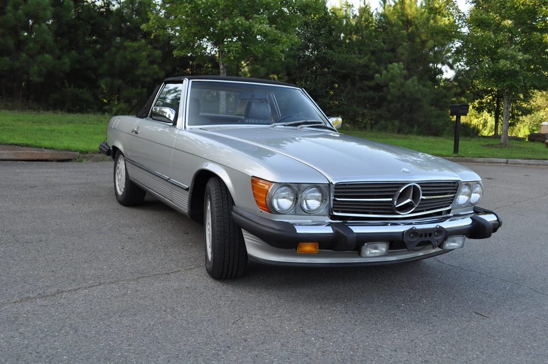 1987 Mercedes-Benz R107 SL-Class - Image 11 of 31