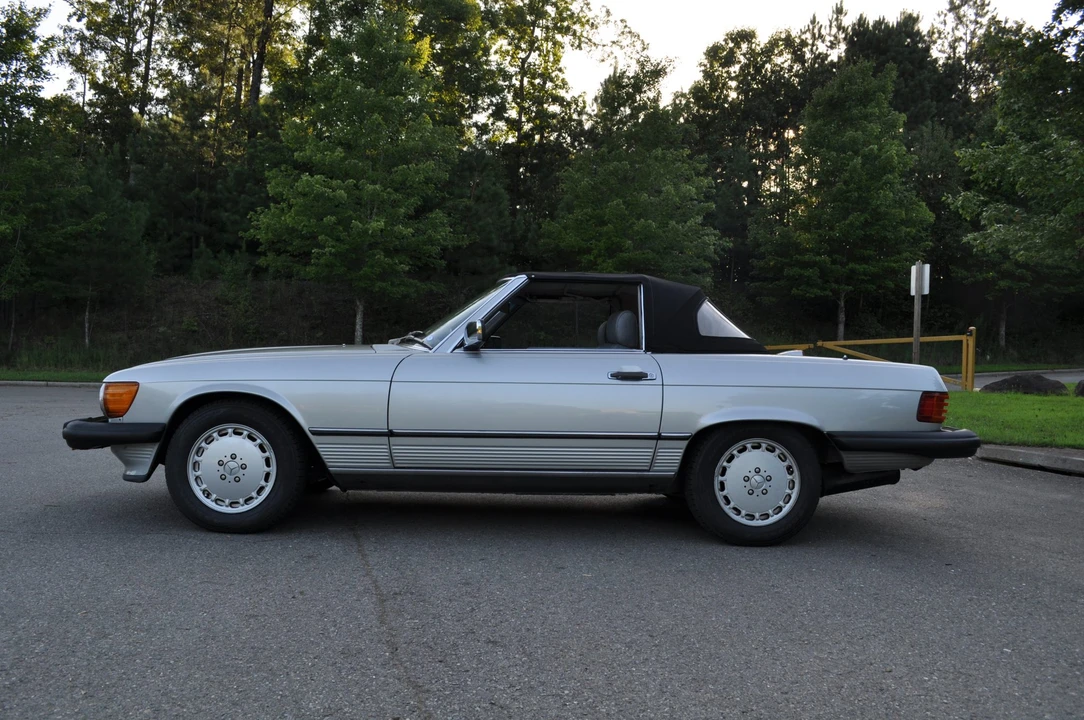 1987 Mercedes-Benz R107 SL-Class - Image 3 of 31