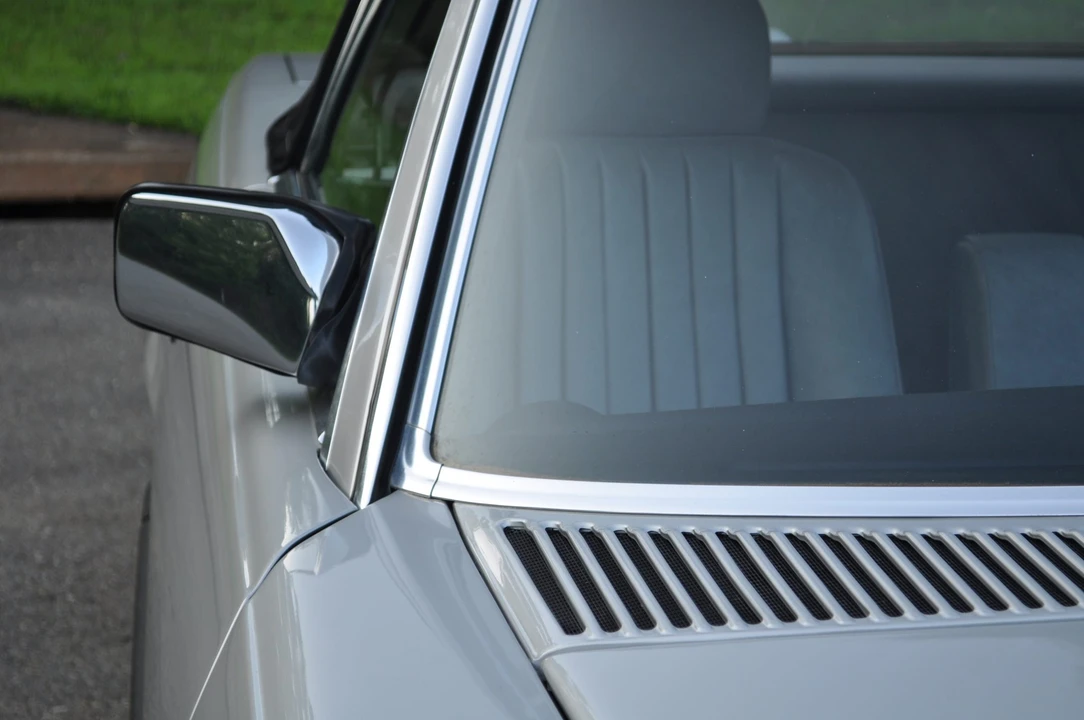 1987 Mercedes-Benz R107 SL-Class - Image 23 of 31