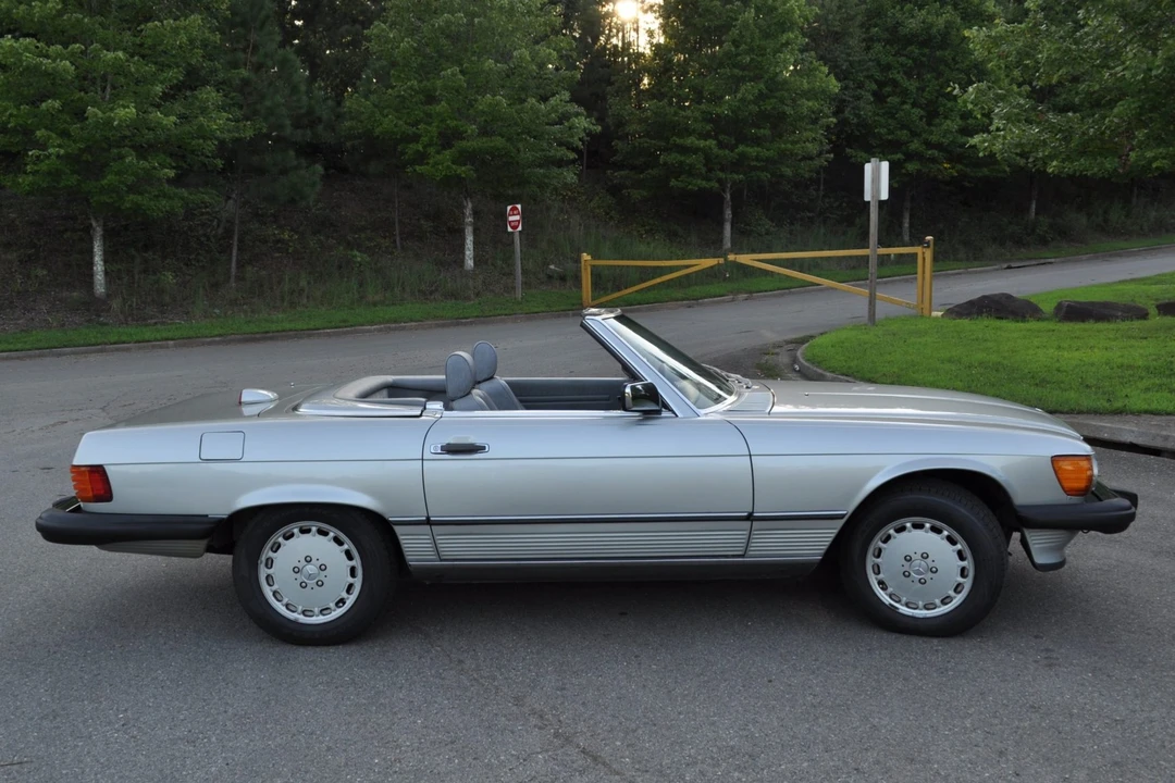 1987 Mercedes-Benz R107 SL-Class - Image 8 of 31