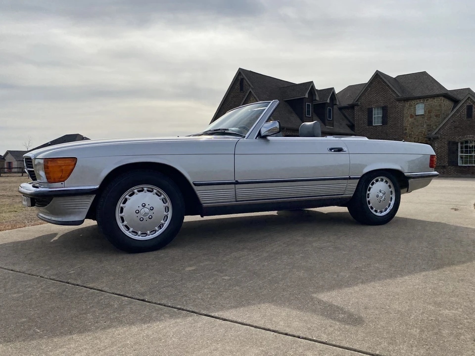 1987 Mercedes-Benz R107 SL-Class - Image 16 of 31