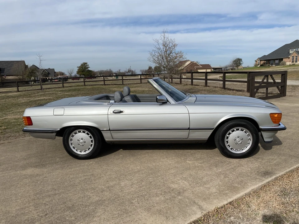 1987 Mercedes-Benz R107 SL-Class - Image 23 of 31
