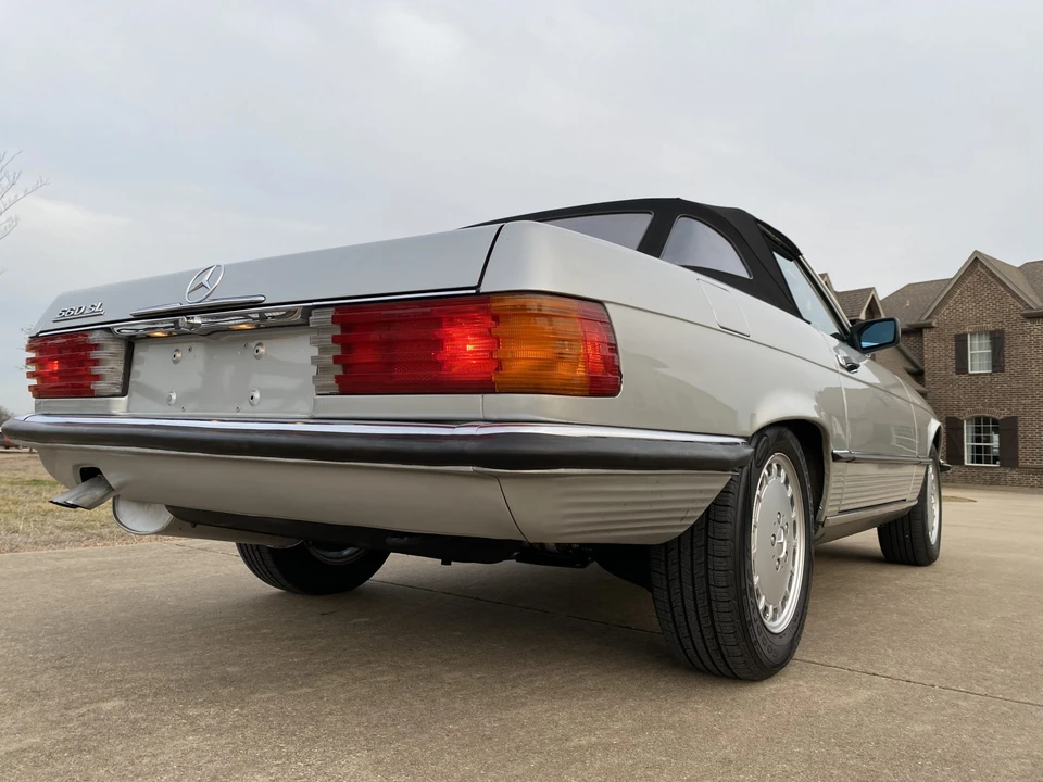 1987 Mercedes-Benz R107 SL-Class - Image 20 of 31
