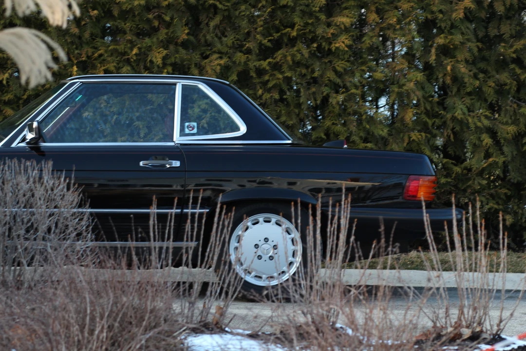 1987 Mercedes-Benz R107 SL-Class - Image 16 of 31