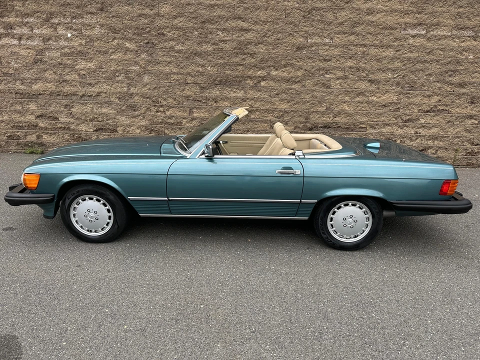 1987 Mercedes-Benz R107 SL-Class - Image 12 of 31