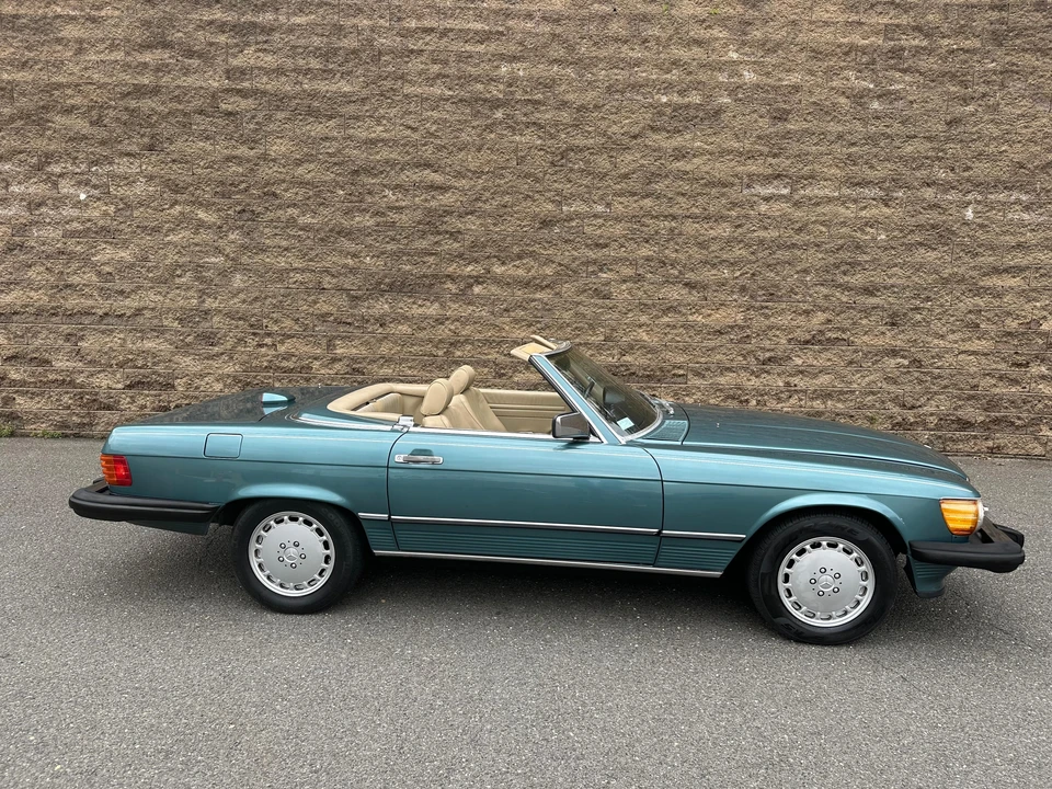 1987 Mercedes-Benz R107 SL-Class - Image 19 of 31