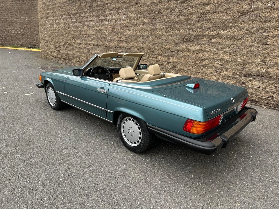 1987 Mercedes-Benz R107 SL-Class - Image 13 of 31