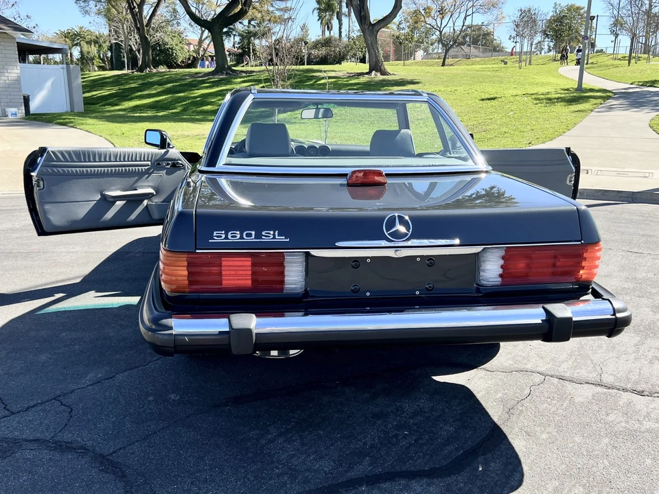 1987 Mercedes-Benz R107 SL-Class - Image 18 of 31