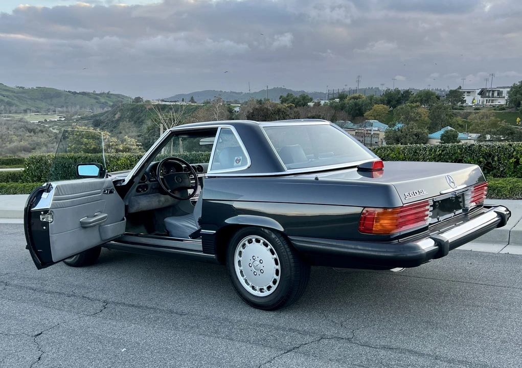 1987 Mercedes-Benz R107 SL-Class - Image 12 of 31