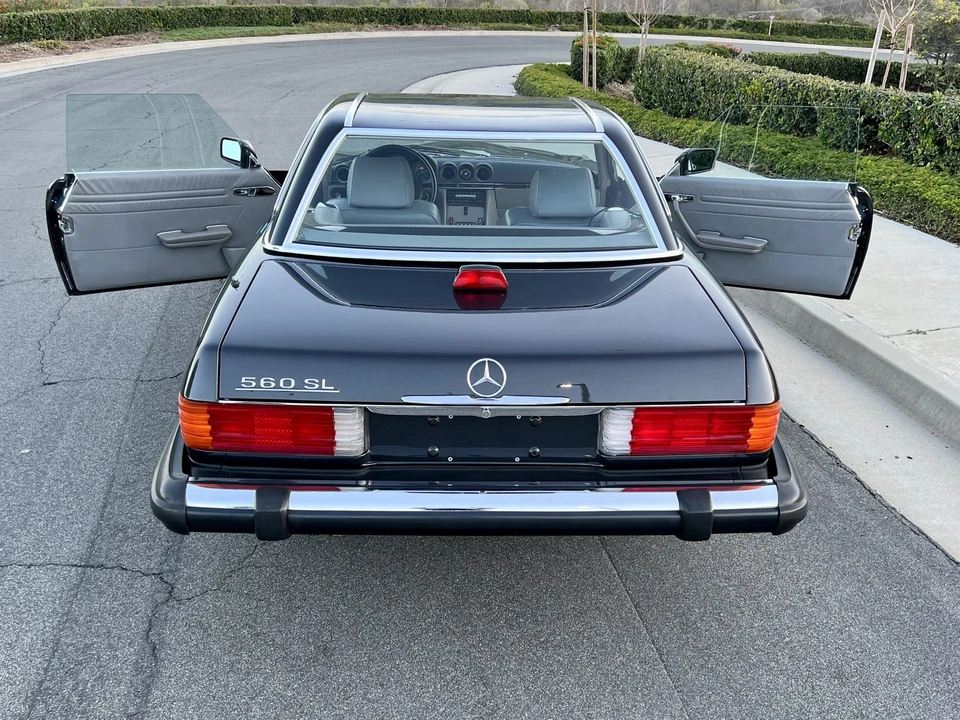 1987 Mercedes-Benz R107 SL-Class - Image 24 of 31