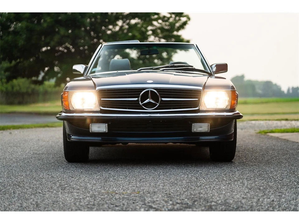 1987 Mercedes-Benz R107 SL-Class - Image 4 of 31