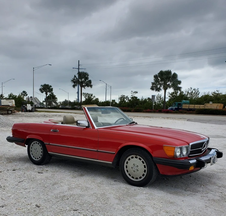 1987 Mercedes-Benz R107 SL-Class - Image 17 of 31