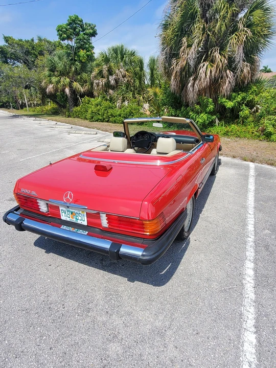 1987 Mercedes-Benz R107 SL-Class - Image 12 of 31