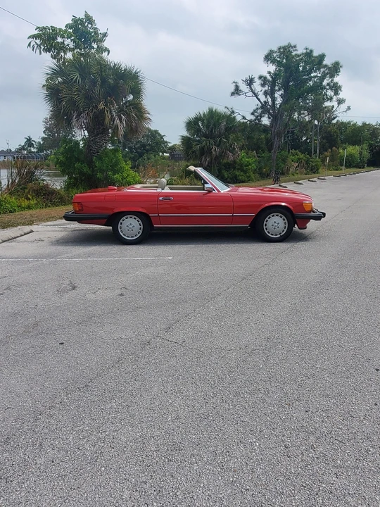 1987 Mercedes-Benz R107 SL-Class - Image 16 of 31
