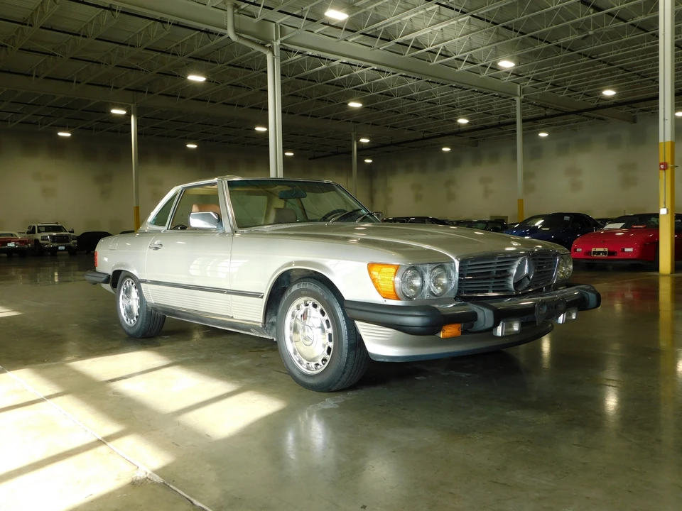 1987 Mercedes-Benz R107 SL-Class - Image 2 of 31