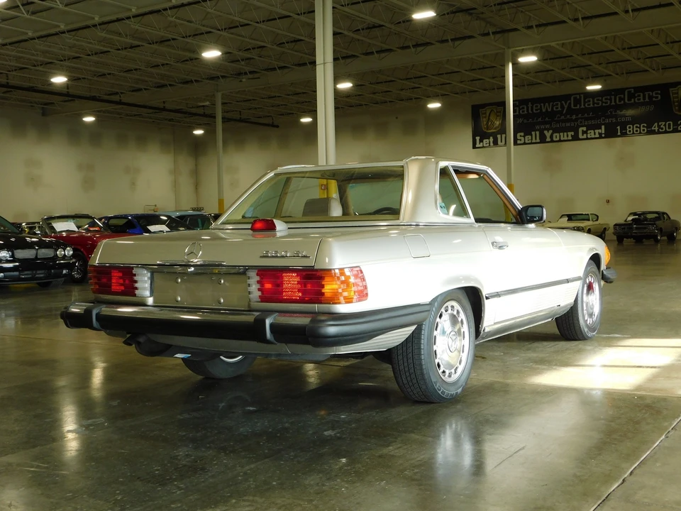 1987 Mercedes-Benz R107 SL-Class - Image 11 of 31