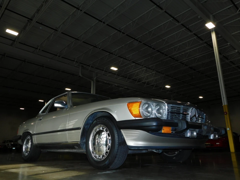 1987 Mercedes-Benz R107 SL-Class - Image 13 of 31