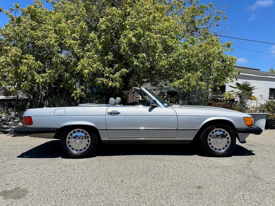 1987 Mercedes-Benz R107 SL-Class - Image 11 of 31